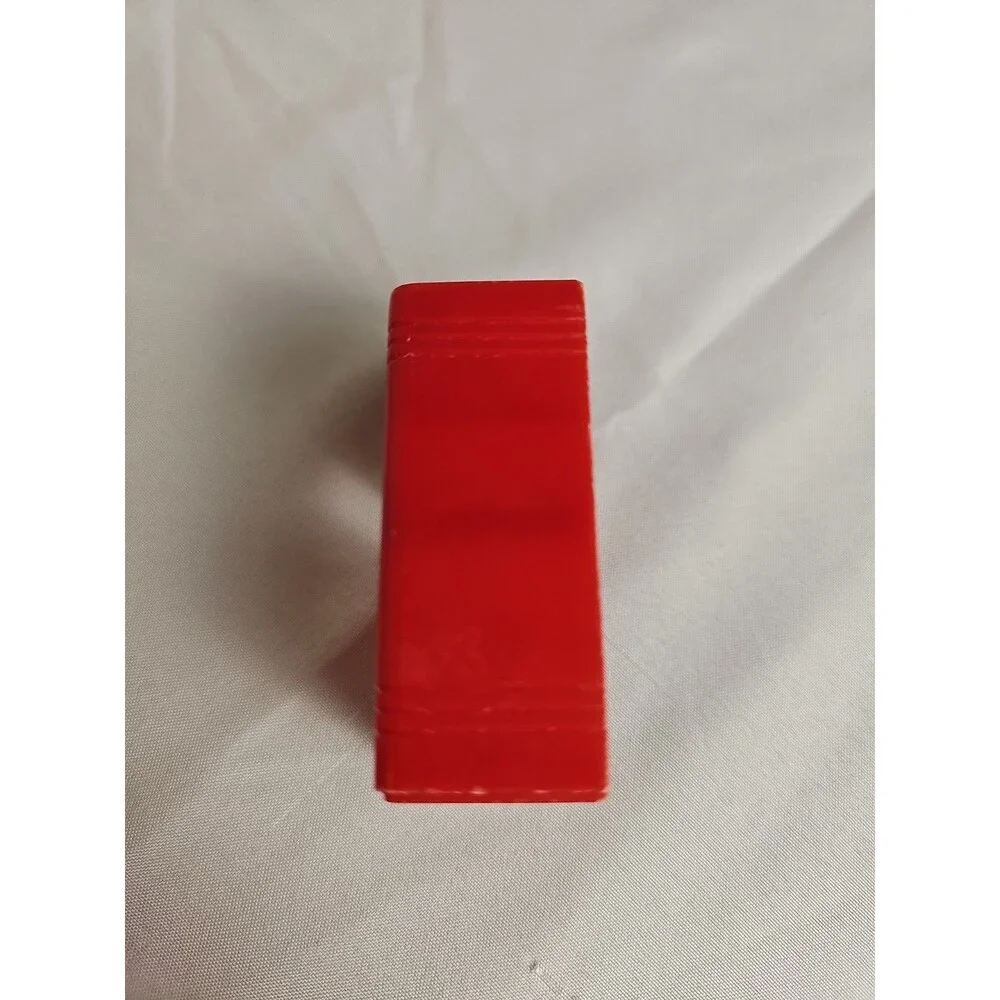 Vintage Renwal Radio Dollhouse Furniture Red with dial Plastic number 18 USA
